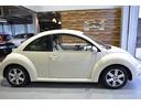 VOLKSWAGEN NEW BEETLE