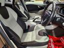 クロスカントリー　Ｔ５　ＡＷＤ　２０１４モデル　禁煙車　ＢＳレグノタイヤ　電動＆ヒーター２トーン本革　追従式クルコン　地デジ純正ナビ＆バックカメラ　Ｐセンサー　スペアキーレス（12枚目）