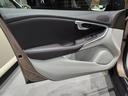 クロスカントリー　Ｔ５　ＡＷＤ　２０１４モデル　禁煙車　ＢＳレグノタイヤ　電動＆ヒーター２トーン本革　追従式クルコン　地デジ純正ナビ＆バックカメラ　Ｐセンサー　スペアキーレス（25枚目）