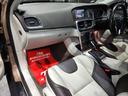 クロスカントリー　Ｔ５　ＡＷＤ　２０１４モデル　禁煙車　ＢＳレグノタイヤ　電動＆ヒーター２トーン本革　追従式クルコン　地デジ純正ナビ＆バックカメラ　Ｐセンサー　スペアキーレス（57枚目）