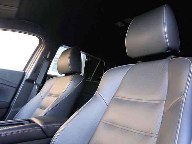 25S Lパッケージ ワンオーナー 黒革 禁煙車 マツダコネクトナビ フルセグ Bカメラ ETC DVD Bluetooth Gベクタリング アドバンストSCBS レーダークルーズ パーキングセンサー 全席シートヒーター(6枚目)