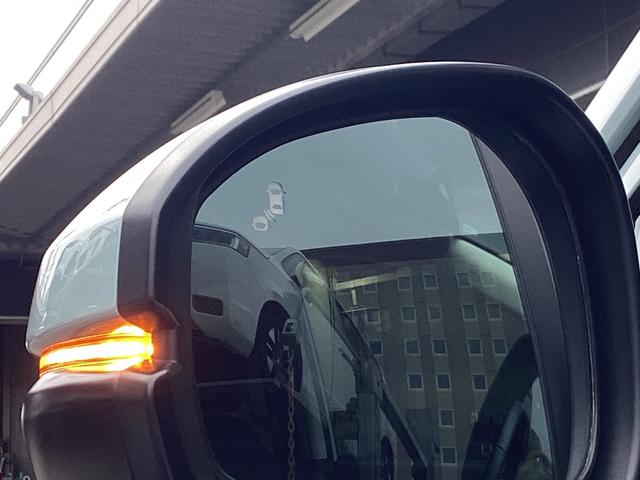 フリード エアー EX 当店試乗車 純正ナビ Rカメラ ETC ブラインドスポットインフォメーション 運転席助手席シートヒーター リアクーラー 本革ステアリングホイール 15インチアルミホイール サイドカーテンエアバック(39枚目)