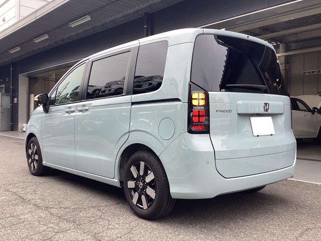 フリード エアー EX 当店試乗車 純正ナビ Rカメラ ETC ブラインドスポットインフォメーション 運転席助手席シートヒーター リアクーラー 本革ステアリングホイール 15インチアルミホイール サイドカーテンエアバック(46枚目)