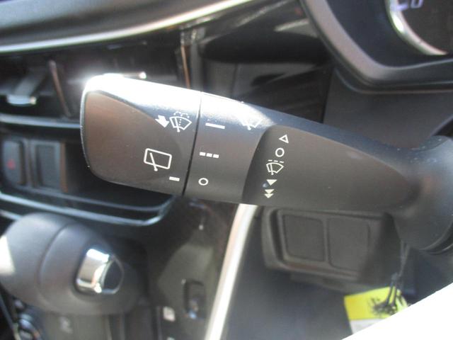 ムーヴ カスタム　Ｘリミテッド　ＳＡＩＩＩ　スマートキー、衝突防止機能、オートライト、オートエアコン、プッシュスタート、アイドリングストップ、シートヒーター、横滑り防止機能、ステアリングスイッチ、（27枚目）