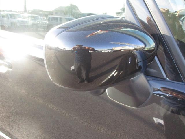 ソリオ ハイブリッドMX プッシュスタート、オートライト、オートエアコン、ステアリングスイッチ、衝突防止機能、両側電動スライドドア、横滑り防止機能、9インチディスプレイオーディオ、コネクト機能(12枚目)