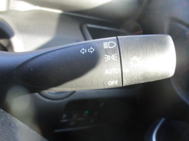 ソリオ ハイブリッドMX プッシュスタート、オートライト、オートエアコン、ステアリングスイッチ、衝突防止機能、両側電動スライドドア、横滑り防止機能、9インチディスプレイオーディオ、コネクト機能(31枚目)