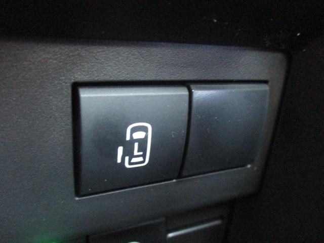 ソリオ ハイブリッドMX プッシュスタート、オートライト、オートエアコン、ステアリングスイッチ、衝突防止機能、両側電動スライドドア、横滑り防止機能、9インチディスプレイオーディオ、コネクト機能(43枚目)