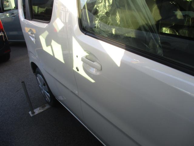 ワゴンR FX スマートキー、衝突防止機能、オートライト、オートエアコン、プッシュスタート、アイドリングストップ、横滑り防止機能、コーナーセンサー、クリアランスソナー、運転席シートヒーター、オートマチックハイビーム(8枚目)