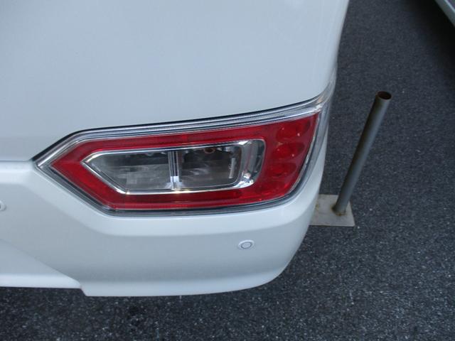 ワゴンR FX スマートキー、衝突防止機能、オートライト、オートエアコン、プッシュスタート、アイドリングストップ、横滑り防止機能、コーナーセンサー、クリアランスソナー、運転席シートヒーター、オートマチックハイビーム(14枚目)