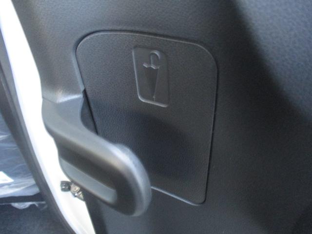 ワゴンR FX スマートキー、衝突防止機能、オートライト、オートエアコン、プッシュスタート、アイドリングストップ、横滑り防止機能、コーナーセンサー、クリアランスソナー、運転席シートヒーター、オートマチックハイビーム(36枚目)