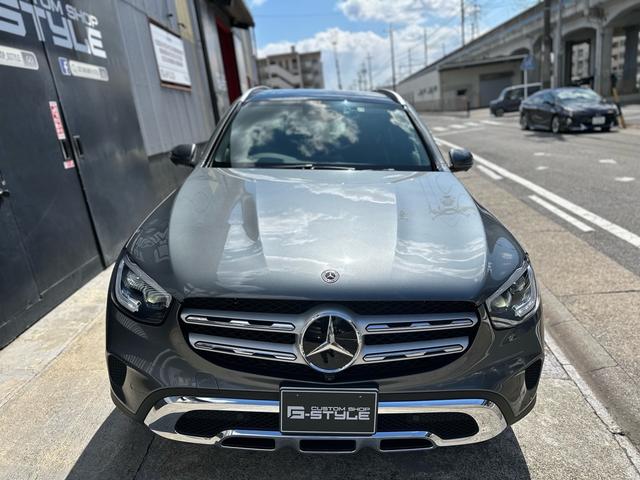 ＧＬＣ３００　４マチック　正規ディーラー車　後期型２０２０年モデル　修復歴無　禁煙車　レザーエクスクルーシブＰＫＧ　スライディングルーフ　ブルメスターサウンド　シートヒーター／ベンチレーション　純正ドラレコ前後(5枚目)