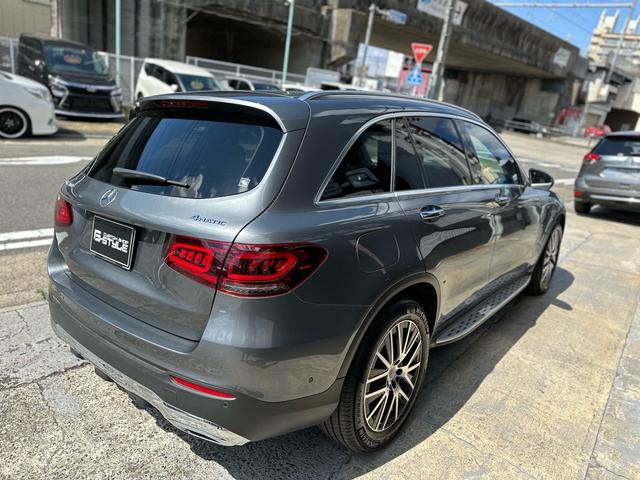 ＧＬＣ３００　４マチック　正規ディーラー車　後期型２０２０年モデル　修復歴無　禁煙車　レザーエクスクルーシブＰＫＧ　スライディングルーフ　ブルメスターサウンド　シートヒーター／ベンチレーション　純正ドラレコ前後(8枚目)