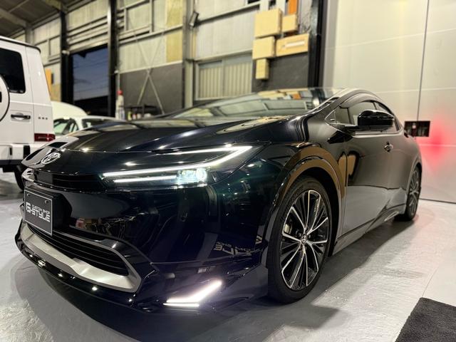 プリウス Ｚ　禁煙　メーカー保証継承付　モデリスタエアロＦ／Ｓ／Ｒ　パノラマルーフ　デジタルインナーミラー　純正ナビＴＶ　ドラレコ　パノラミックビュー　ＥＴＣ２．０　ブラインドスポット　トヨタセーフティセンス（2枚目）