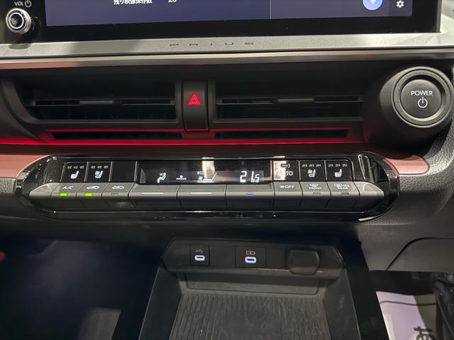 プリウス Ｚ　禁煙　メーカー保証継承付　モデリスタエアロＦ／Ｓ／Ｒ　パノラマルーフ　デジタルインナーミラー　純正ナビＴＶ　ドラレコ　パノラミックビュー　ＥＴＣ２．０　ブラインドスポット　トヨタセーフティセンス（34枚目）