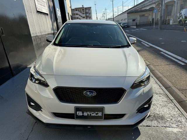 インプレッサスポーツ ２．０ｉ－Ｓアイサイト　修復歴無　ブラックレザーセレクション　純正Ｒ１８アルミ　ＳＴＩエアロ　純正８インチナビＴＶ　バックカメラ　ＥＴＣ　前席シートヒーター　クルコン　ドラレコ（4枚目）