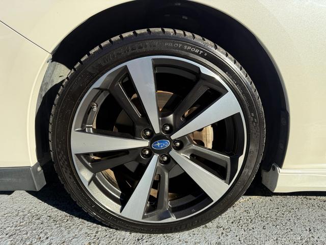 インプレッサスポーツ ２．０ｉ－Ｓアイサイト　修復歴無　ブラックレザーセレクション　純正Ｒ１８アルミ　ＳＴＩエアロ　純正８インチナビＴＶ　バックカメラ　ＥＴＣ　前席シートヒーター　クルコン　ドラレコ（13枚目）