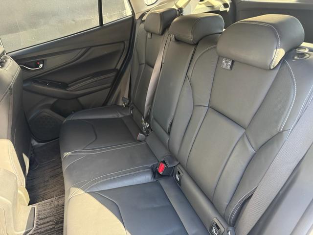 インプレッサスポーツ ２．０ｉ－Ｓアイサイト　修復歴無　ブラックレザーセレクション　純正Ｒ１８アルミ　ＳＴＩエアロ　純正８インチナビＴＶ　バックカメラ　ＥＴＣ　前席シートヒーター　クルコン　ドラレコ（20枚目）