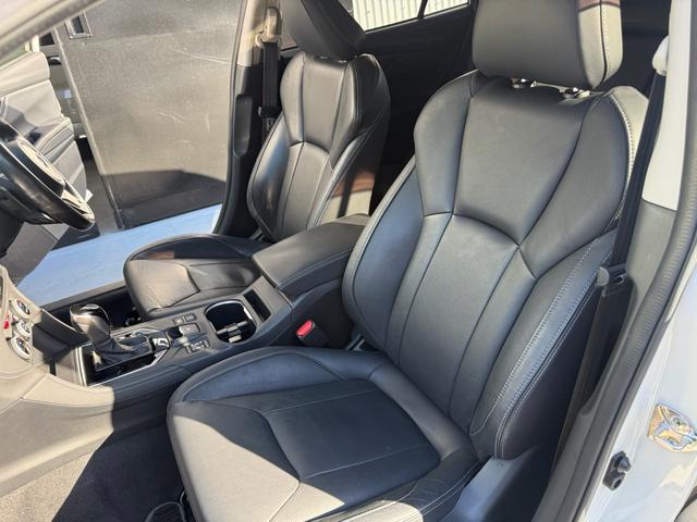 インプレッサスポーツ ２．０ｉ－Ｓアイサイト　修復歴無　ブラックレザーセレクション　純正Ｒ１８アルミ　ＳＴＩエアロ　純正８インチナビＴＶ　バックカメラ　ＥＴＣ　前席シートヒーター　クルコン　ドラレコ（22枚目）