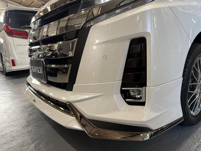 ノア ハイブリッドＳｉ　ダブルバイビーＩＩＩ　修復歴無　禁煙　２年保証付　モデリスタエアロＦ／Ｓ／Ｒ　両側パワードア　純正ナビフルセグＴＶ　バックカメラ　リアモニター　ドラレコＦＲ　トヨタセーフティセンス（11枚目）