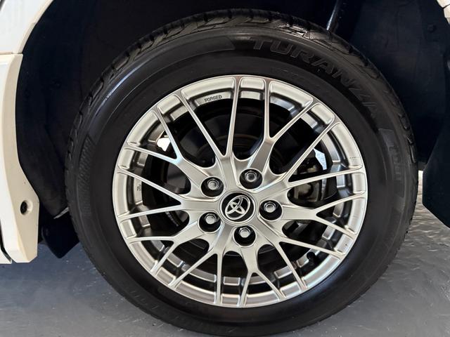 ノア ハイブリッドＳｉ　ダブルバイビーＩＩＩ　修復歴無　禁煙　２年保証付　モデリスタエアロＦ／Ｓ／Ｒ　両側パワードア　純正ナビフルセグＴＶ　バックカメラ　リアモニター　ドラレコＦＲ　トヨタセーフティセンス（12枚目）