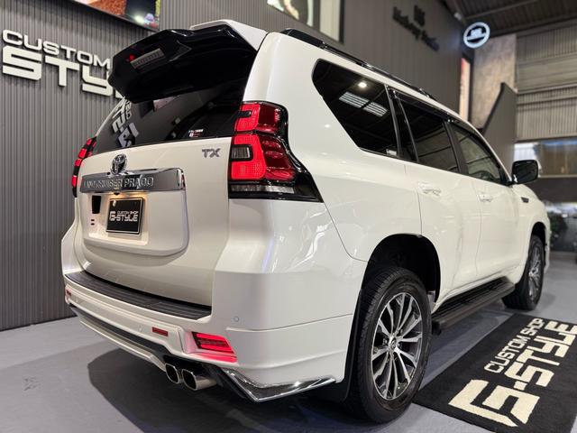 ランドクルーザープラド TX Lパッケージ 修復歴無 禁煙 2年保証付 モデリスタエアロ 純正OP19インチアルミ サンルーフ メーカーOPナビフルセグTV パノラミックビュー ETC2.0 ドラレコ前後 ブラックレザーシート(7枚目)