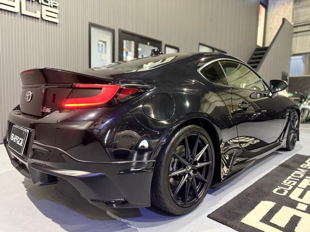 GR86 RZ 修復歴無 禁煙 2年保証付 GRエアロパッケージ R18純正アルミ 内装ブラック/レッド フジツボマフラー GROWスポーツサス 社外9インチナビ フルセグTV Bカメラ ETC ドラレコ(7枚目)