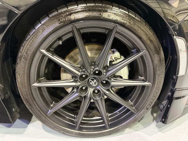 GR86 RZ 修復歴無 禁煙 2年保証付 GRエアロパッケージ R18純正アルミ 内装ブラック/レッド フジツボマフラー GROWスポーツサス 社外9インチナビ フルセグTV Bカメラ ETC ドラレコ(11枚目)