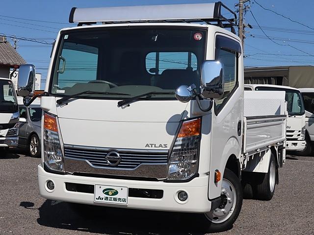 アトラストラック 平ボディ　垂直パワーゲート　積載２ｔ　車両総重量４４６５ｋｇ　新明和ＲＥ０６　リフト能力６００Ｋｇゲート長８３ｃｍ　ＥＨＳ　キーレス　左電格ミラー　ナビ　ＴＶ　ドラレコ　ＥＴＣ　荷台地上高８１ｃｍ　ＺＤ３０ターボ１２０馬力　スペアキー　ルーフキャリア（2枚目）