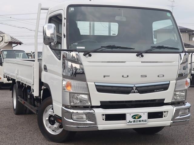 キャンター 積載４ｔ　平ボディ　ワイドロング　広幅荷台　全低床　床フック　積載４ｔ　平ボディ　ワイド　広幅荷台　ロング　全低床　ＥＴＣ　キーレス　床フック　メッキパーツ　フォグランプ　車両総重量７０７５Ｋｇ　４Ｐ１０ターボエンジン・１５０馬力（4枚目）