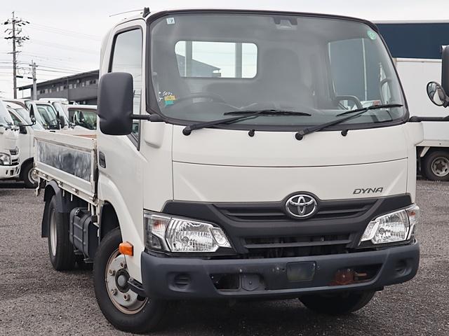 ダイナトラック 平ボディ　積載２ｔ　標準１０尺全低床　車両総重量４３３５ＫＧ　平ボディ　積載２ｔ　車両総重量４３３５ｋｇ（3枚目）
