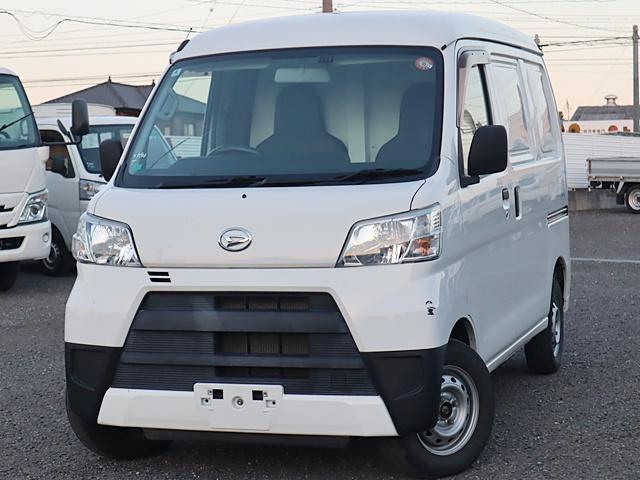 ハイゼットカーゴ １ＢＯＸバン　冷蔵車　積載３５０ＫＧ　ＡＴ　４ＷＤ　冷蔵冷凍車　４ＷＤ（2枚目）
