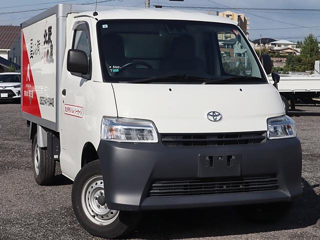 タウンエーストラック 冷蔵冷凍車　積載７５０Ｋｇ　中温冷蔵冷凍車　スマートアシスト　冷蔵冷凍車（3枚目）