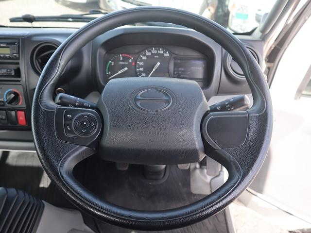 デュトロ 積載２ｔ　平ボディ　ワイドロング　全低床　車輌総重量５ｔ未満　積載２ｔ　平ボディ　ワイド　幅広荷台　ロング　全低床　ＶＳＣ　ＴＲＣ　ＥＴＣ　ＬＥＤヘッドライト　左電格ミラー　Ｂ／Ｔオーディオ　車両総重量４９９５Ｋｇ　Ｎ０４Ｃターボエンジン・１５０馬力（4枚目）