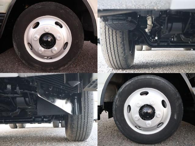 キャンター 強化ダンプ　積載３ｔ　全低床　極東開発　三方開　中間ピン　極東開発ＤＤ０２　コボレーン　歩み掛け　左電格ミラー　ＥＴＣ　キーレス　車両総重量５９６５Ｋｇ　４Ｐ１０ターボ１５０馬力　荷台地上高８６ｃｍ　ダンプ動作確認済　取説　ダンプ取説　フロアマット（16枚目）