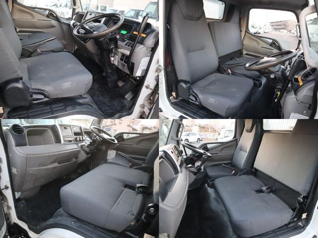 キャンター 強化ダンプ　積載３ｔ　全低床　極東開発　三方開　中間ピン　極東開発ＤＤ０２　コボレーン　歩み掛け　左電格ミラー　ＥＴＣ　キーレス　車両総重量５９６５Ｋｇ　４Ｐ１０ターボ１５０馬力　荷台地上高８６ｃｍ　ダンプ動作確認済　取説　ダンプ取説　フロアマット（18枚目）