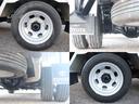平ボディ 積載1.5t車両総重量3465KG 新普通免許対応 標準 フルジャストロー ナビ TV ETC キーレス フォグランプ Wエアバッグ 1TRエンジン・133馬力 保証書 記録簿 取説 スペアキー2本 フロアマット・バイザー 荷台床板張替済(17枚目)