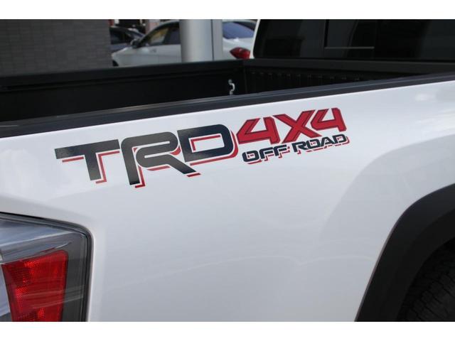 タコマ ダブルキャブ　ＴＲＤオフロード　３．５Ｌ　Ｖ６　６速Ａ／Ｔ　トヨタセーフティセンス（11枚目）