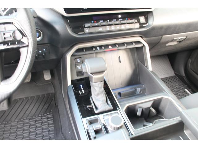 タンドラ クルーマックス SR 3.5LツインターボV6 パートタイム4WD 10速AT アイドリングストップ LEDヘッドランプ ワイヤレスCarPlay オートA/C フロントシートヒーター ドライブモードセレクト バックカメラ(26枚目)
