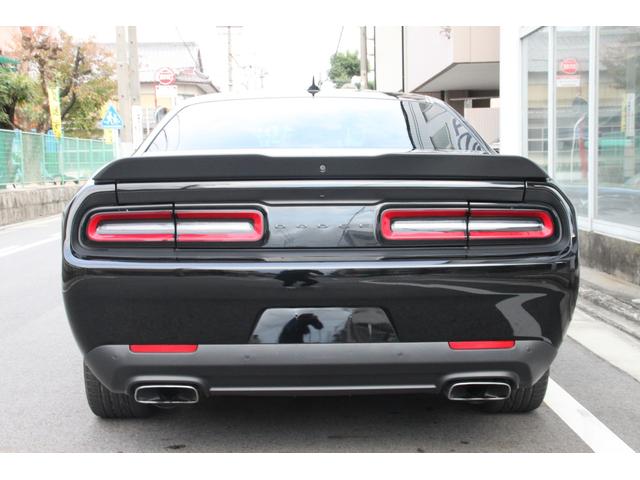 ダッジ・チャレンジャー R/T プラス ブラックトップPKG ハーマンカードンオーディオ アルカンターラシート スポーツモード アクティブエグゾースト ブラインドスポットモニター フロントシートヒーター&クーラー HIDヘッドランプ(4枚目)