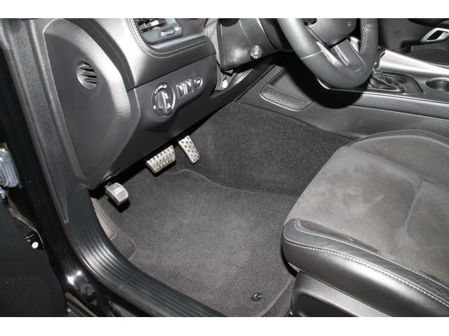 ダッジ・チャレンジャー R/T プラス ブラックトップPKG ハーマンカードンオーディオ アルカンターラシート スポーツモード アクティブエグゾースト ブラインドスポットモニター フロントシートヒーター&クーラー HIDヘッドランプ(14枚目)