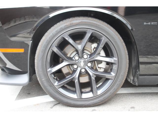 ダッジ・チャレンジャー R/T プラス ブラックトップPKG ハーマンカードンオーディオ アルカンターラシート スポーツモード アクティブエグゾースト ブラインドスポットモニター フロントシートヒーター&クーラー HIDヘッドランプ(29枚目)