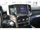 １５００　ララミー　クワッドキャブ　４ｘ２　５．７Ｌ　Ｖ８　ＨＥＭＩ　８速Ａ／Ｔ　レザーシート　ハードトノ－カバー　ベッドライナー　プッシュスタート　アップルカープレイ　ＥＴＣ　シートヒーター＆クーラー　ハンドルヒーター　ＬＥＤヘッド＆フォグ（17枚目）