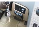 プラチナム　新車並行　１オーナー　５．７Ｖ８　４Ｘ４　レザーシート　サンルーフ　パワーテールゲート　フロントシートヒーター＆クーラー　　電動格納ミラー　ランニングボード　ＨＤＤナビ　地デジ　ＥＴＣ　レーダー（18枚目）