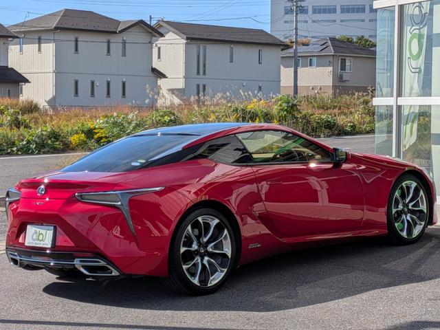 LC LC500h Lパッケージ オーカーインテリア 純正OP鍛造21インチ ガラスルーフ(25枚目)