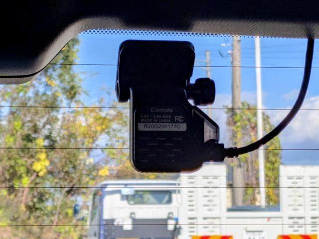 前後ドライブレコーダー装着済