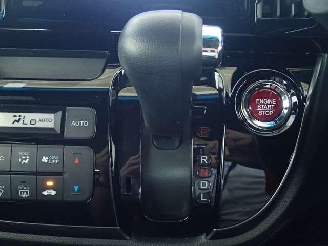 G・Lパッケージ Bluetooth対応フルセグナビ 禁煙車(10枚目)