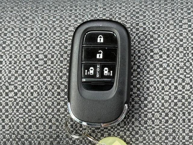 ステップワゴン エアー　純正１１．４インチフルセグナビマルチビューカメラシステムドライブレコーダーＥＴＣ車載器（20枚目）