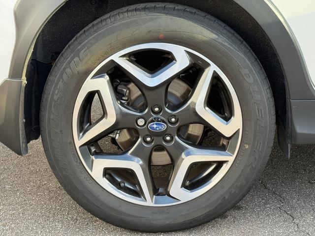 入庫時に内装クリーニング、エンジンルームクリーニング、外装は磨きをしております！