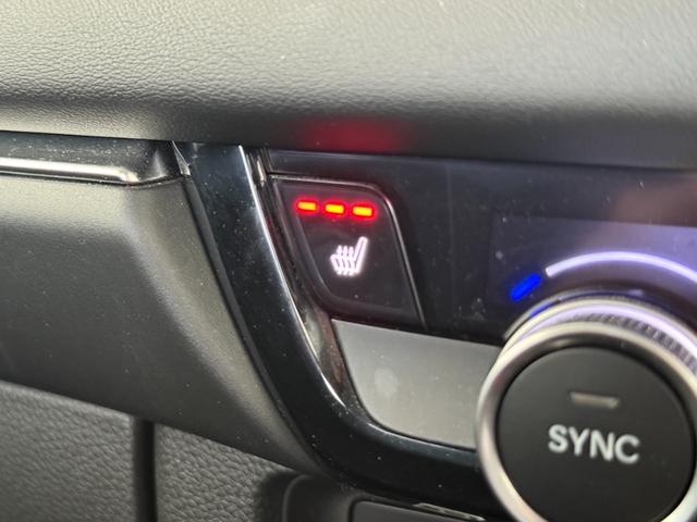 ヴェゼル ｅ：ＨＥＶＺ　喫煙車Ｂｌｕｅｔｏｏｔｈ対応フルセグナビドライブレコーダーＥＴＣ車載器シートヒーター（10枚目）