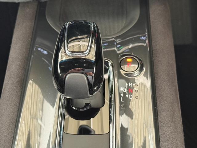 ヴェゼル ハイブリッドＲＳ・ホンダセンシング　Ｂｌｕｅｔｏｏｔｈ対応フルセグナビＥＴＣ車載器シートヒーター（7枚目）